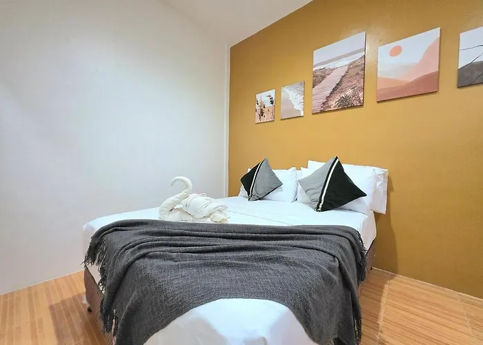Apartment U7 La Guardia Townhouse 2 Bedroom Unit Near It Park Free Parking