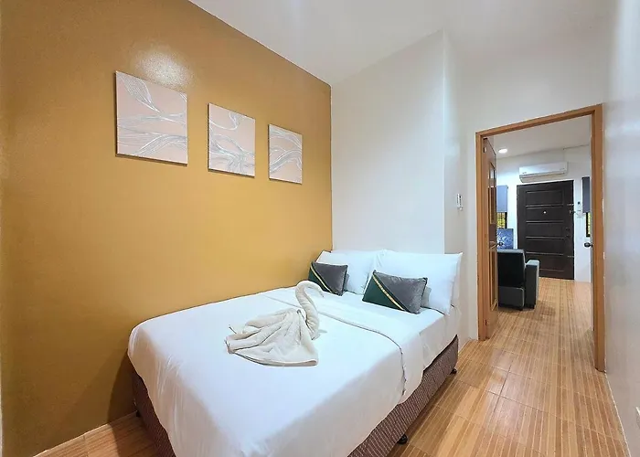Apartment U7 La Guardia Townhouse 2 Bedroom Unit Near It Park Free Parking *