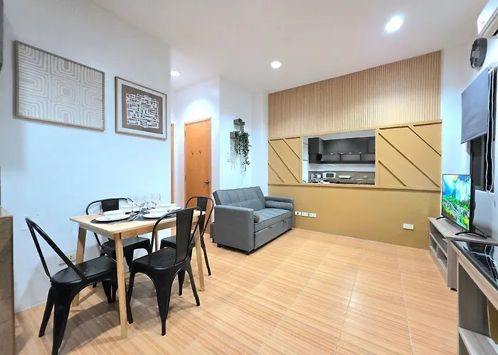 Apartment U7 La Guardia Townhouse 2 Bedroom Unit Near It Park Free Parking