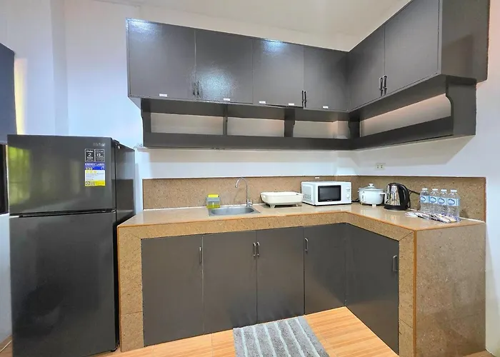 Apartment U7 La Guardia Townhouse 2 Bedroom Unit Near It Park Free Parking *